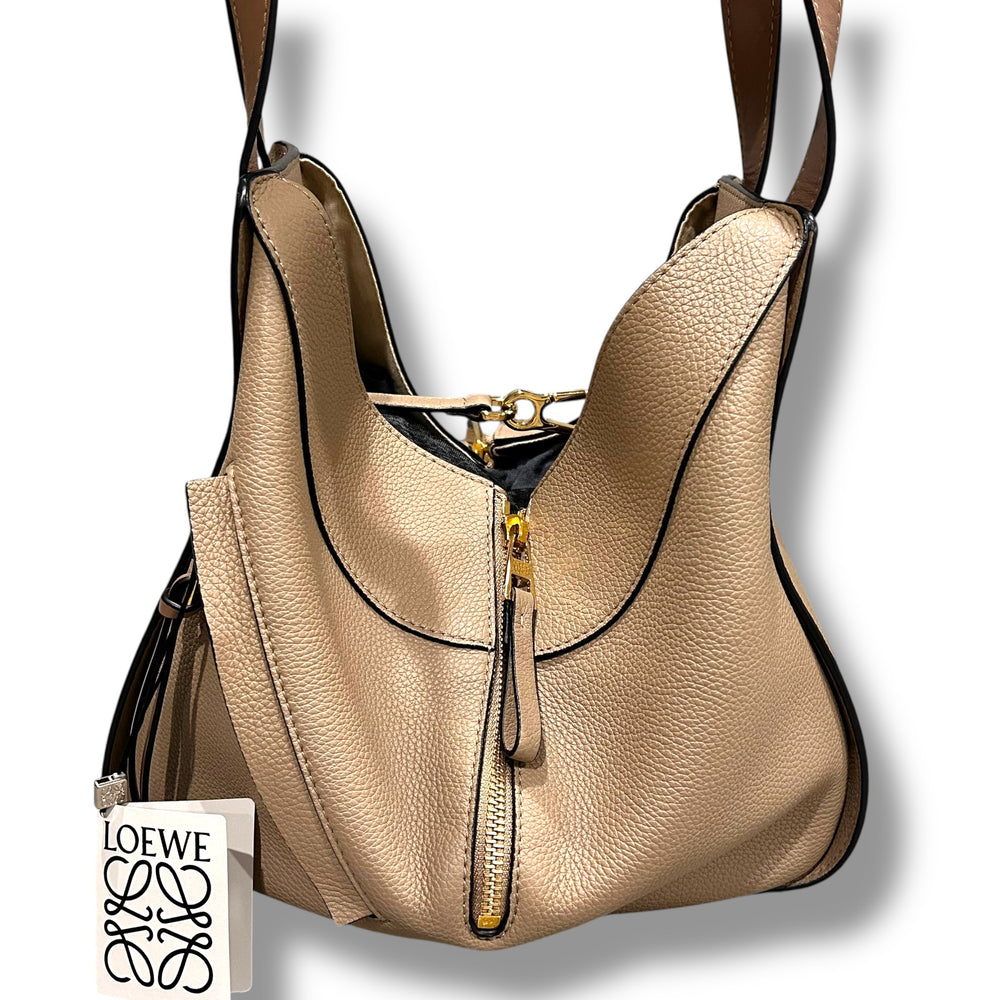 新品未使用 LOEWE ロエベ ハンモック ショルダーバッグ 肩がけ ベージュ